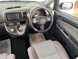 Минивэн Toyota Wish 2007 года, 859000 рублей, Красноярск