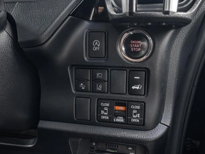 Минивэн Toyota Esquire 2019 года, 2889000 рублей, Краснодар