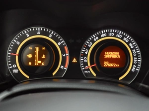 Седан Toyota Corolla 2012 года, 867100 рублей, Казань