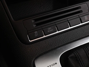 Внедорожник Volkswagen Tiguan 2010 года, 1239000 рублей, Ростов-на-Дону