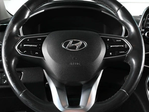 Внедорожник Hyundai Santa Fe 2018 года, 2499000 рублей, Ростов-на-Дону