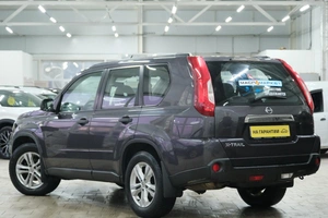 Внедорожник Nissan X-Trail 2013 года, 1399000 рублей, Омск