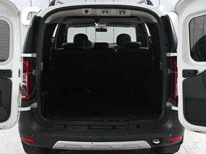 Универсал ВАЗ (LADA) Largus Cross 2019 года, 979000 рублей, Аксай