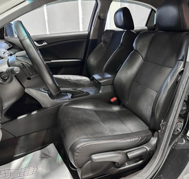 Седан Honda Accord 2011 года, 1280000 рублей, Красноярск