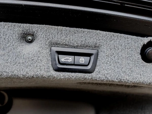 Седан BMW 7 серия 2012 года, 2319000 рублей, Краснодар