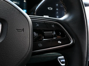 Внедорожник Geely Monjaro 2023 года, 3126800 рублей, Волгоград