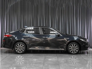 Седан Kia Optima 2019 года, 2049000 рублей, Тюмень
