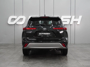 Внедорожник Toyota Highlander 2025 года, 5829000 рублей, Воронеж