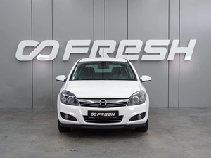 Хетчбэк Opel Astra 2011 года, 669000 рублей, Воронеж