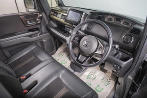 Хетчбэк Honda N-BOX 2019 года, 999000 рублей, Томск