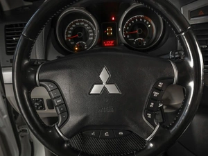 Внедорожник Mitsubishi Pajero 2017 года, 2839000 рублей, Тюмень