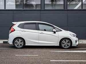 Хетчбэк Honda Fit 2013 года, 1074000 рублей, Кирилловка