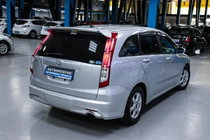 Минивэн Honda Stream 2010 года, 1068000 рублей, Солонцы