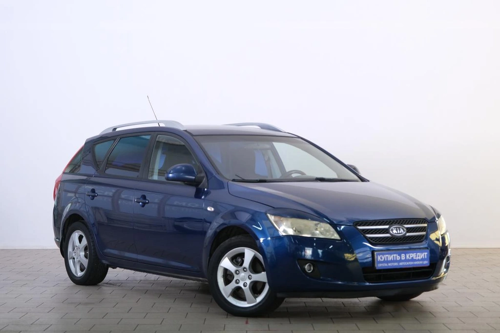 Универсал Kia Ceed 2009 года, 899000 рублей, Омск
