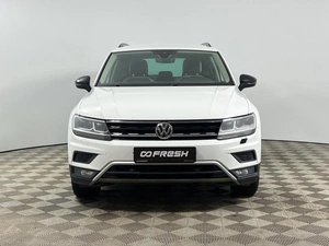 Внедорожник Volkswagen Tiguan 2019 года, 2325000 рублей, Казань