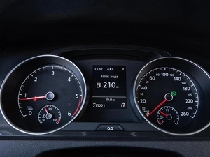 Универсал Volkswagen Golf 2020 года, 2549000 рублей, Волгоград