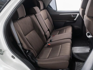 Внедорожник Toyota Fortuner 2017 года, 3076000 рублей, Тюмень