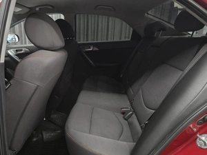Седан Kia Cerato 2011 года, 739000 рублей, Красноярск