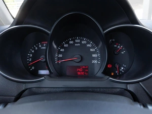 Хетчбэк Kia Picanto 2015 года, 550000 рублей, Волгоград