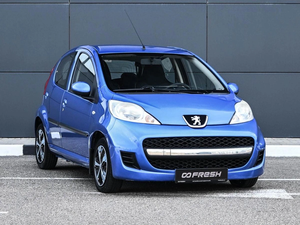 Хетчбэк Peugeot 107 2009 года, 469000 рублей, Кирилловка
