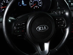 Седан Kia Optima 2017 года, 1590000 рублей, Минеральные Воды