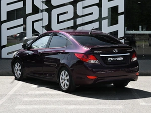 Седан Hyundai Solaris 2011 года, 819000 рублей, Волгоград