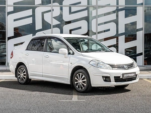 Седан Nissan Tiida 2013 года, 800000 рублей, Краснодар