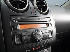 Внедорожник Nissan Qashqai 2007 года, 890000 рублей, Омск