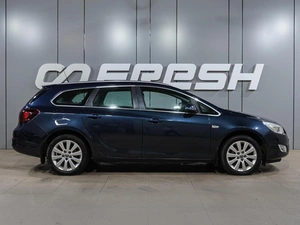 Универсал Opel Astra 2011 года, 899000 рублей, Воронеж