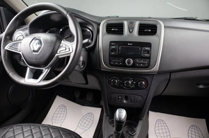 Седан Renault Logan Stepway 2021 года, 689000 рублей, Оренбург