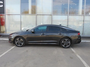 Седан Kia K5 2021 года, 2735000 рублей, Брянск