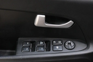 Внедорожник Kia Sportage 2013 года, 1559000 рублей, Омск