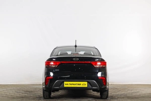 Седан Kia Rio 2017 года, 1379000 рублей, Тюмень