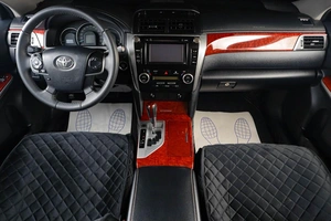 Седан Toyota Camry 2014 года, 1779000 рублей, Тюмень