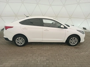 Седан Hyundai Solaris 2021 года, 1520000 рублей, Клинцы