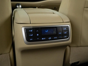 Внедорожник Toyota Highlander 2014 года, 2491046 рублей, Москва
