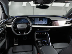 Внедорожник Audi Q5 2025 года, 6649000 рублей, Тюмень