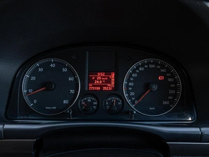 Минивэн Volkswagen Touran 2010 года, 820000 рублей, Краснодар