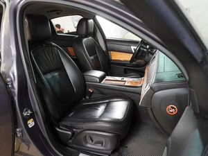 Седан Jaguar XF 2010 года, 1199000 рублей, Воронеж