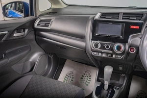 Хетчбэк Honda Fit 2013 года, 1099000 рублей, Томск