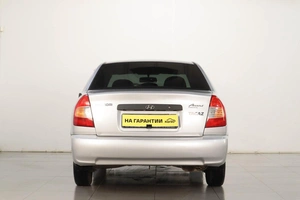 Седан Hyundai Accent 2005 года, 349000 рублей, Челябинск