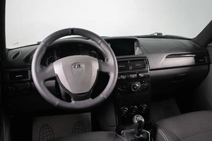 Седан ВАЗ (LADA) Priora 2018 года, 919000 рублей, Сургут