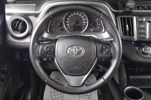 Внедорожник Toyota RAV4 2013 года, 1699000 рублей, Тюмень