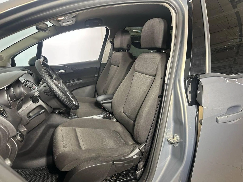 Фото