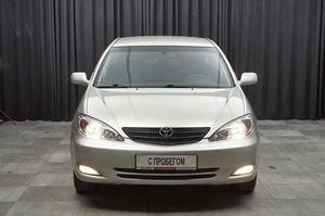 Седан Toyota Camry 2004 года, 777000 рублей, Красноярск