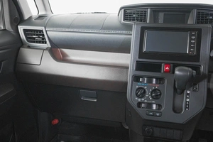 Минивэн Toyota Roomy 2020 года, 1149000 рублей, Кемерово