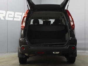 Внедорожник Nissan X-Trail 2013 года, 1450000 рублей, Омск