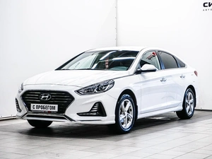 Седан Hyundai Sonata 2019 года, 1850000 рублей, Красноярск