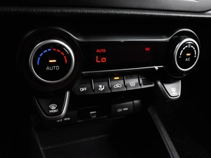 Хетчбэк Kia Rio X 2021 года, 1597000 рублей, Воронеж