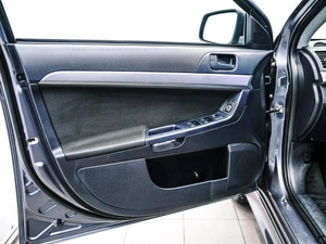 Седан Mitsubishi Lancer 2010 года, 829000 рублей, Красноярск